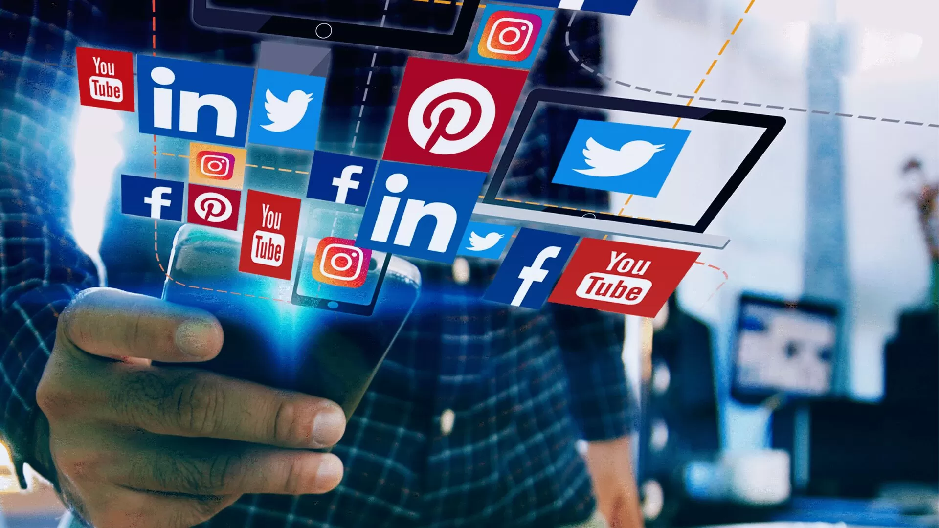 social media marketing strategies for hotels - MAXIMA GROWTH